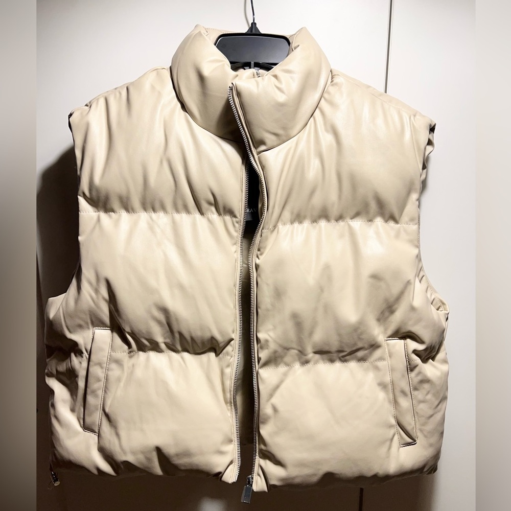 🖤SOLD🖤 New BRAVE SOUL  I  Faux Leather Matte Quilted Puffer Vest - Picture 3 of 5